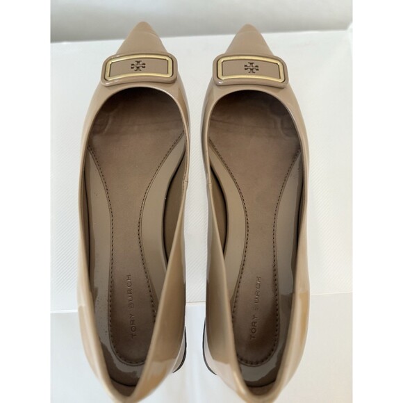 Tory Burch GEORGIA Pointed Toe Flats Almond Flour Beige Patent Leather Size 8.5 - Picture 7 of 9